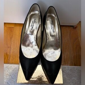 Andrea Carrano Black Closed Kitten Heels In Size US 10